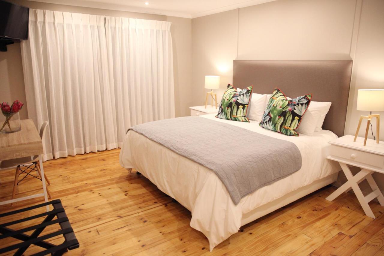 Eden Guesthouse B&B Dana Bay Екстер'єр фото