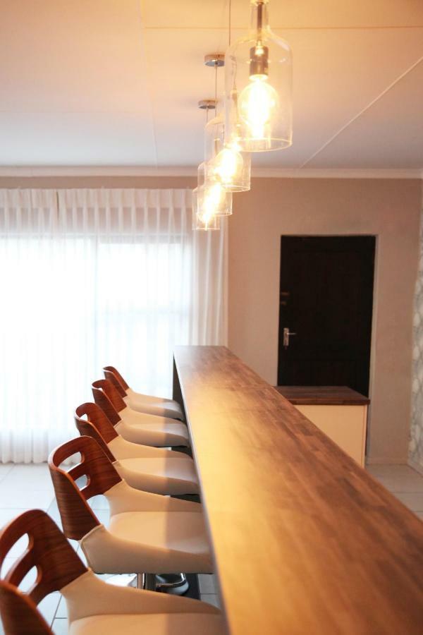 Eden Guesthouse B&B Dana Bay Екстер'єр фото